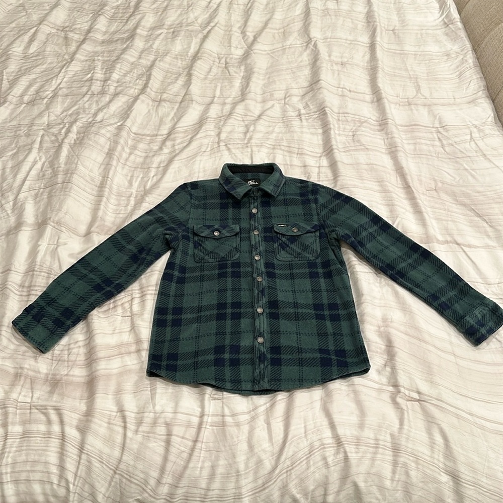 O’NEILL boy’s button down flannel shirt